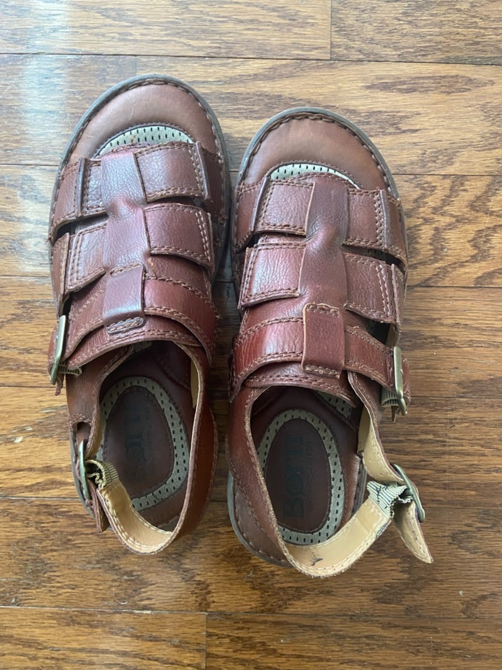 Born leather sandals for men size 9M
